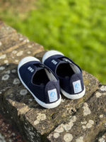 Load image into Gallery viewer, Angelitos Canvas Plimsolls - Navy
