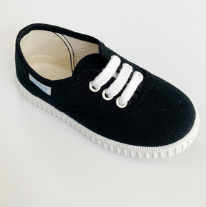 Angelitos Lace up Canvas Shoes - Black